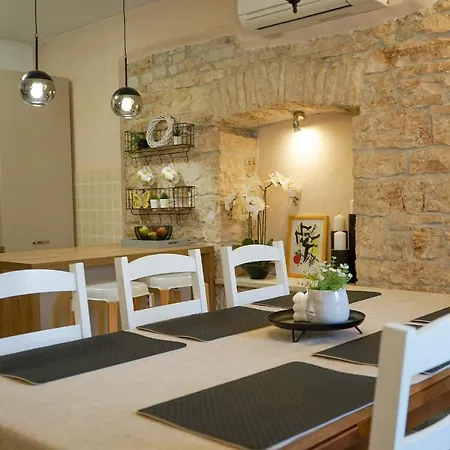 Villa Leon With Private Pool Sveti Petar u Sumi